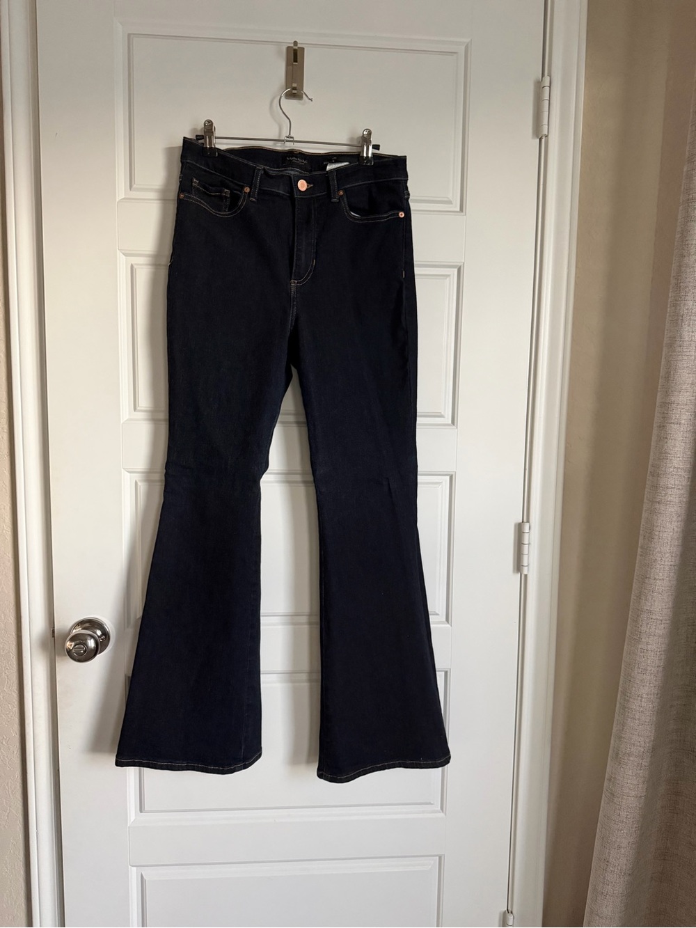 Banana Republic Premium Flared Women’s Jeans